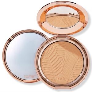 Tarte
Amazonian Clay Blurring Powder Foundation - 275 light-medium sand